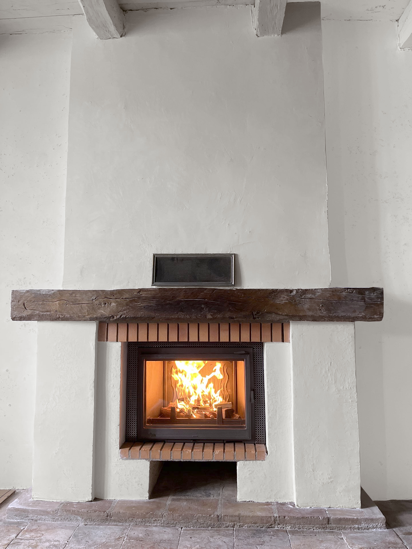 Installation d'un insert à bois par Home Cheminée à Marssac-sur-Tarn